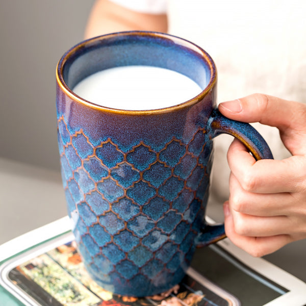 https://coffeify.com/cdn/shop/products/The-Royal-Glazed-Coffee-Tea-Mug-5_600x.jpg?v=1632291912