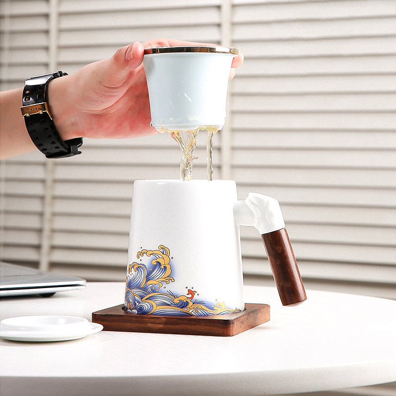 White Golden Waves Coffee & Tea Mug
